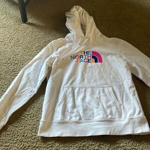Excellent condition north face hoodie size large